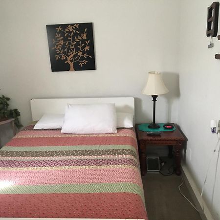 Midway MotelCaliente エクステリア 写真